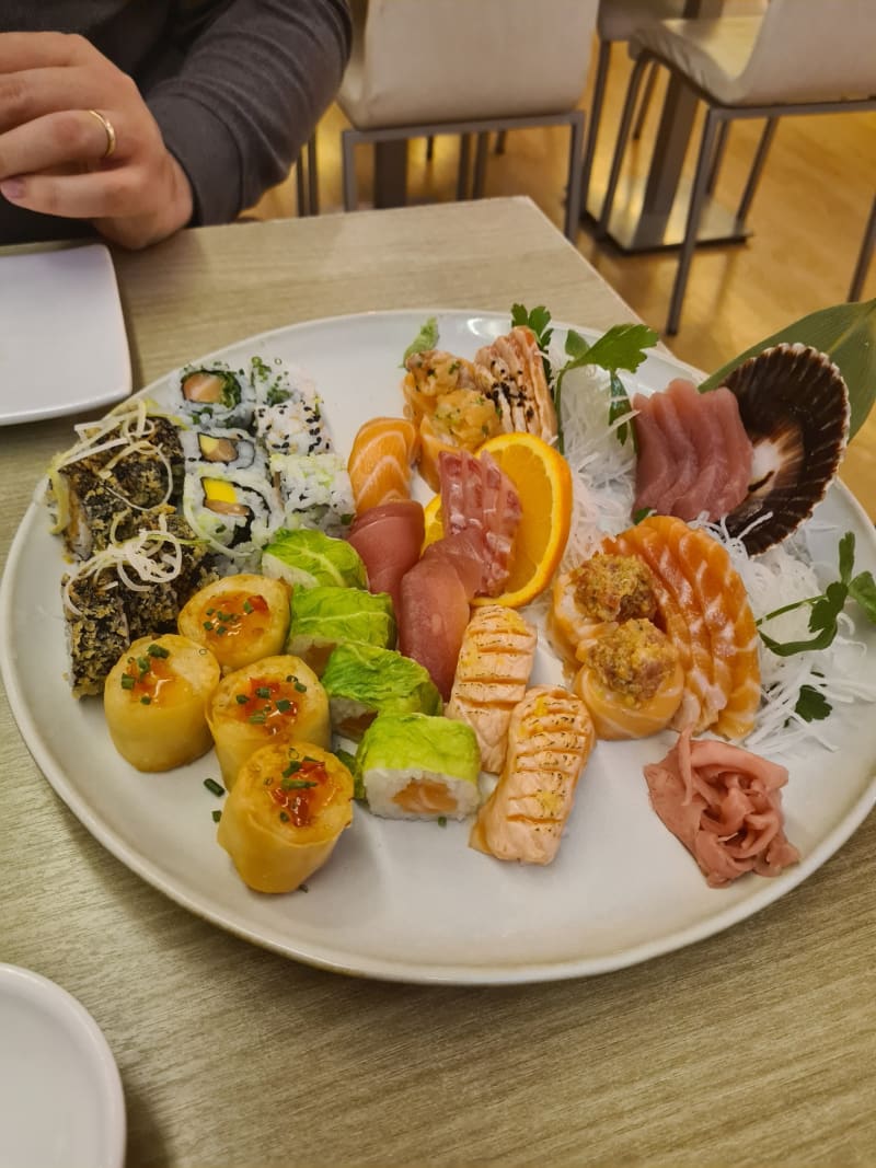 Oshi Sushi, Lisbon