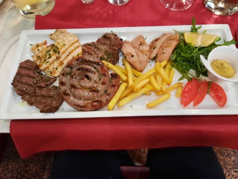Vecchia Napoli by Carrer in Milan - Restaurant Reviews, Menu and ...