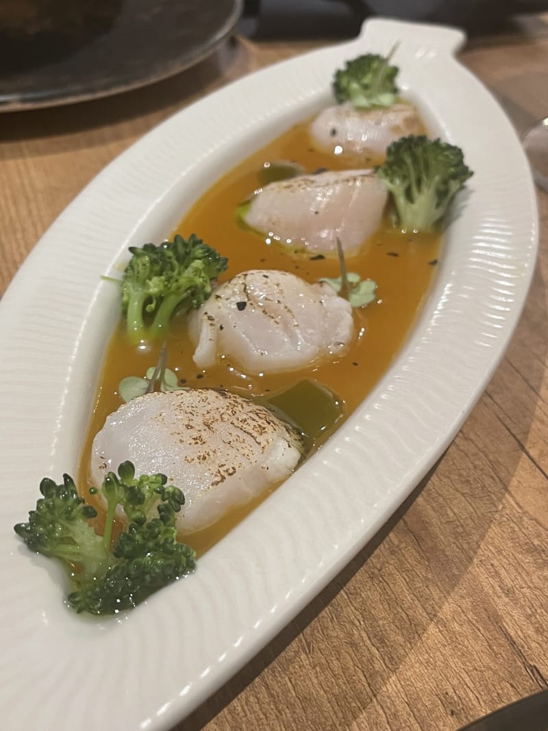 Contrastes by Diego Ferreira a Vilanova i la Geltrú Menu, prezzi