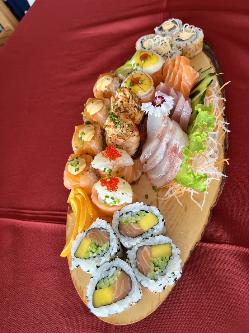 Porta76 Sushi Restaurant, São Domingos de Rana