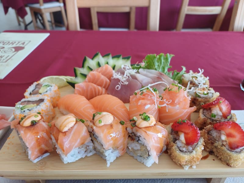 Porta76 Sushi Restaurant, São Domingos de Rana