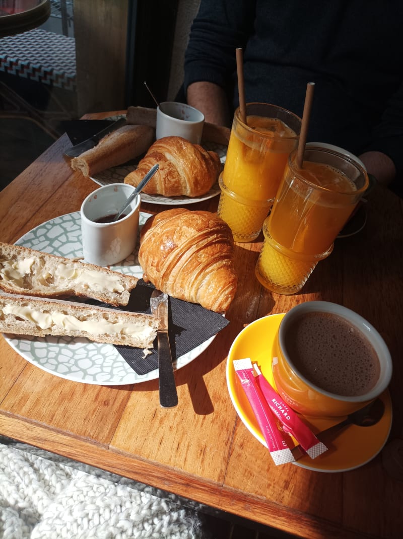 Chez Troquette, Paris