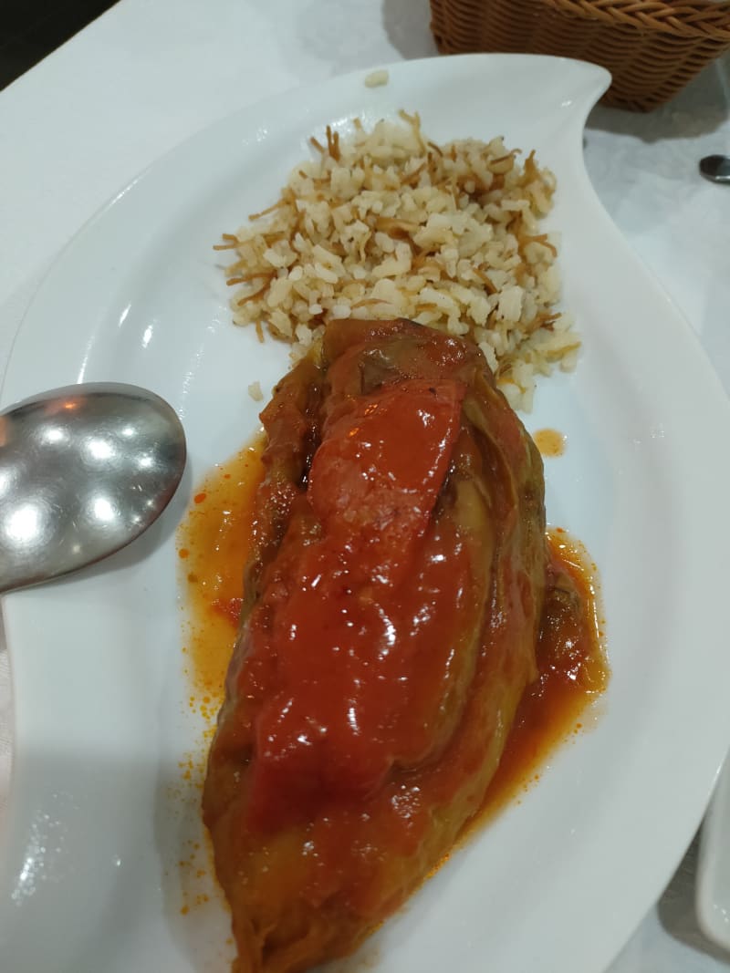 Berenjena rellena de carne con arroz  - Entre Amigos, Aranjuez