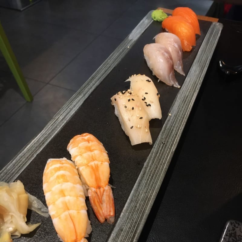 Nigiri set honzen 8 pz - Honzen Fusion Japanese, Naples