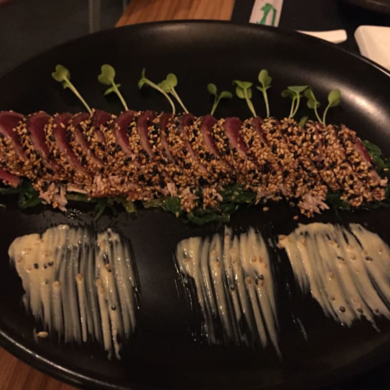 Tonno al sesamo - Honzen Fusion Japanese, Naples