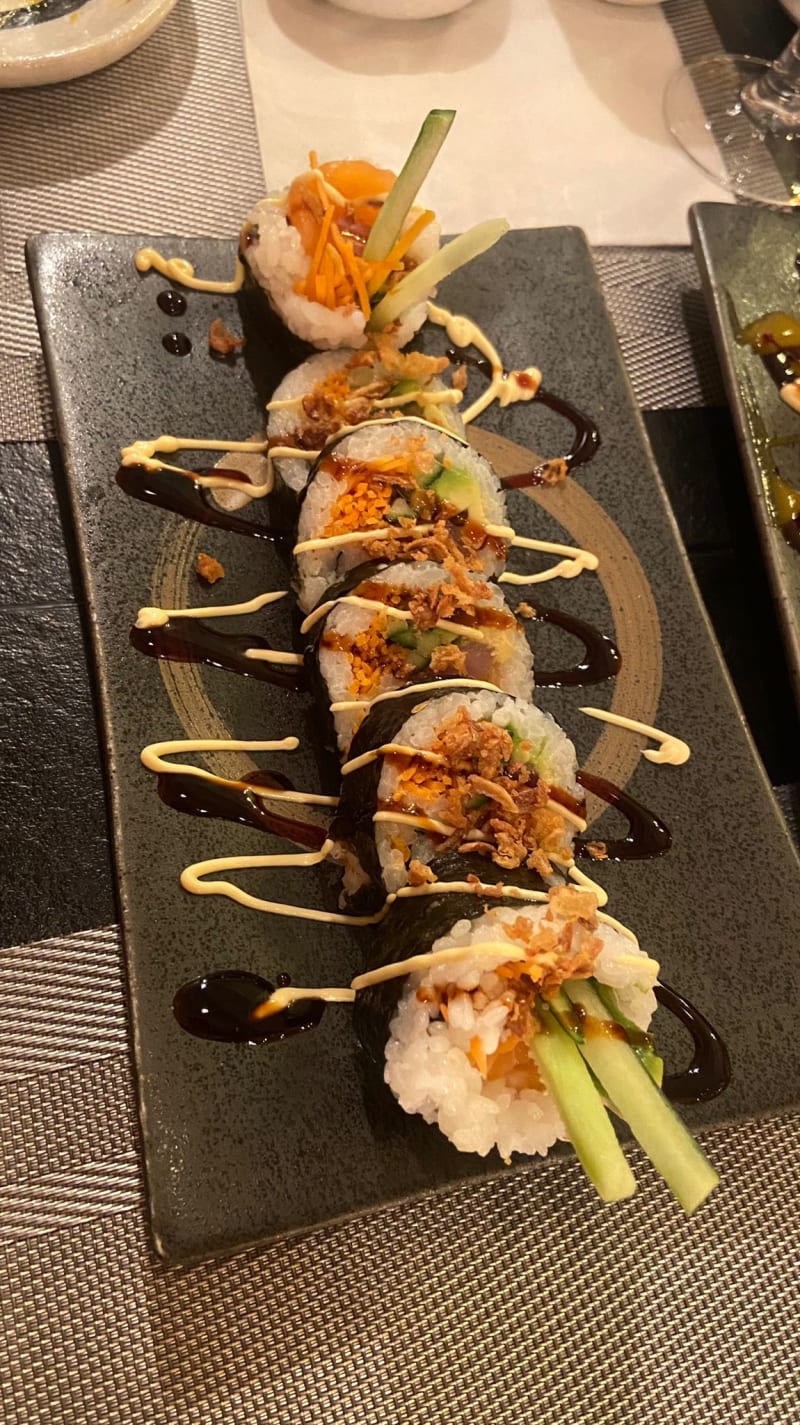 Yuniku Sushi & Grill in Cannes Restaurant Reviews, Menu and Prices