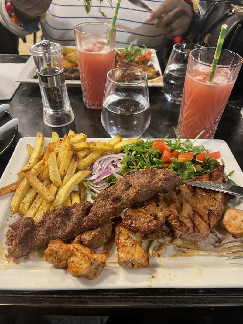 Dost Grill, Paris