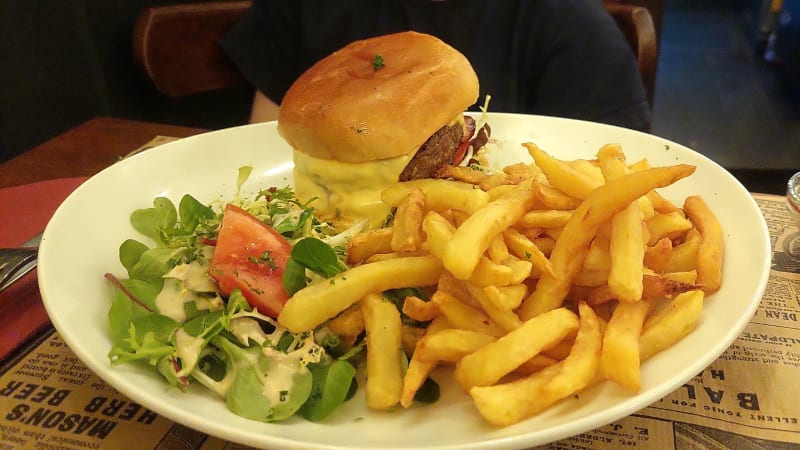 Burger du Dôme  - Bistrot Le Dôme - Porte de Versailles, Paris