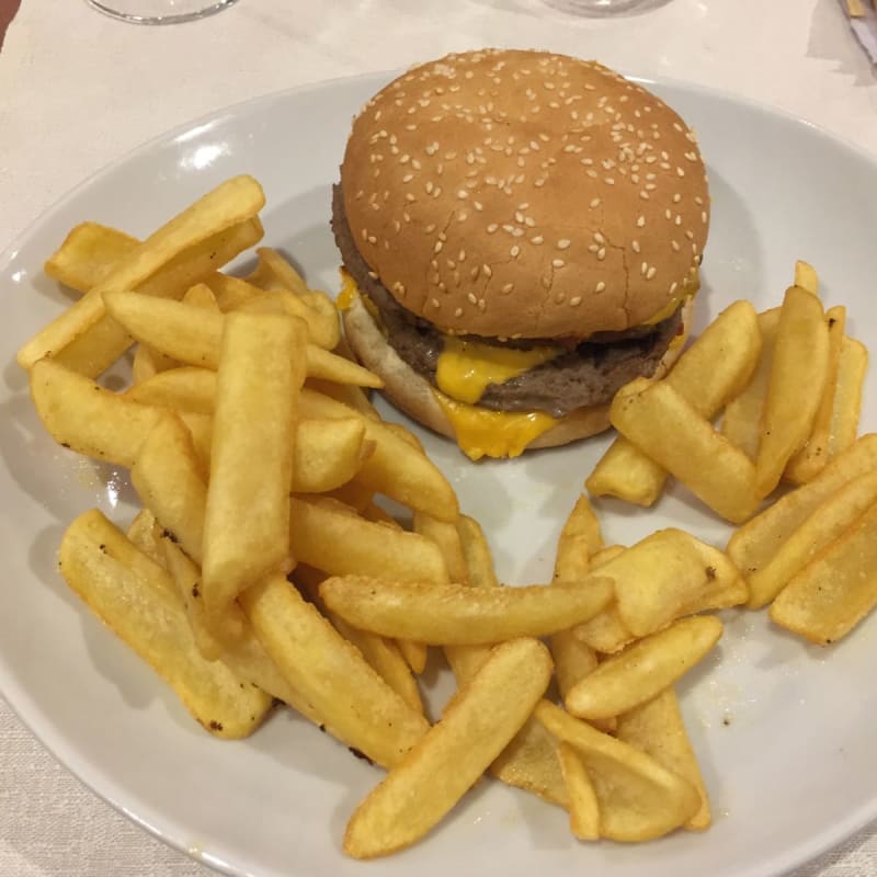 Cheeseburger - 4 STAGIONI - Pizzeria le Rotonde