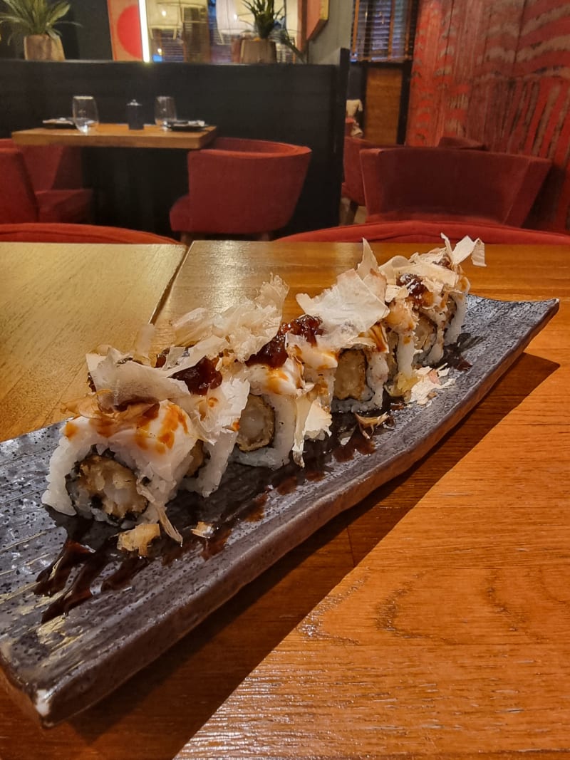 4 Makis Muntaner, Barcelona