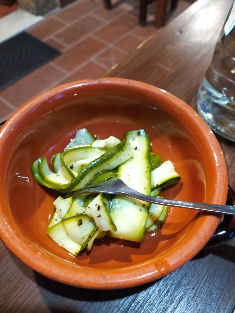 Zucchine marinate alla menta - Agriturismo Cerere