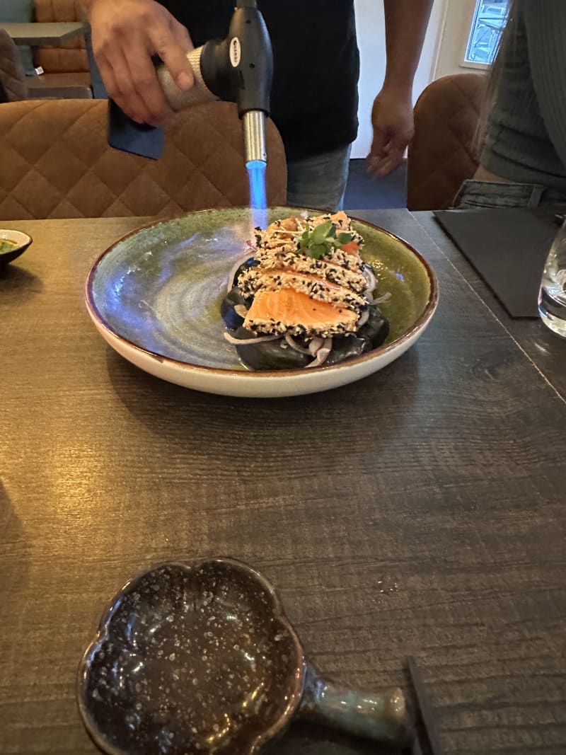 Keigo, Bussum