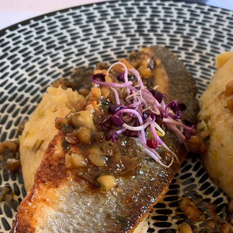 Dos de bar et écrasé de légumes d’hiver et sa sauce au cacahuètes - Le Coin du Meunier