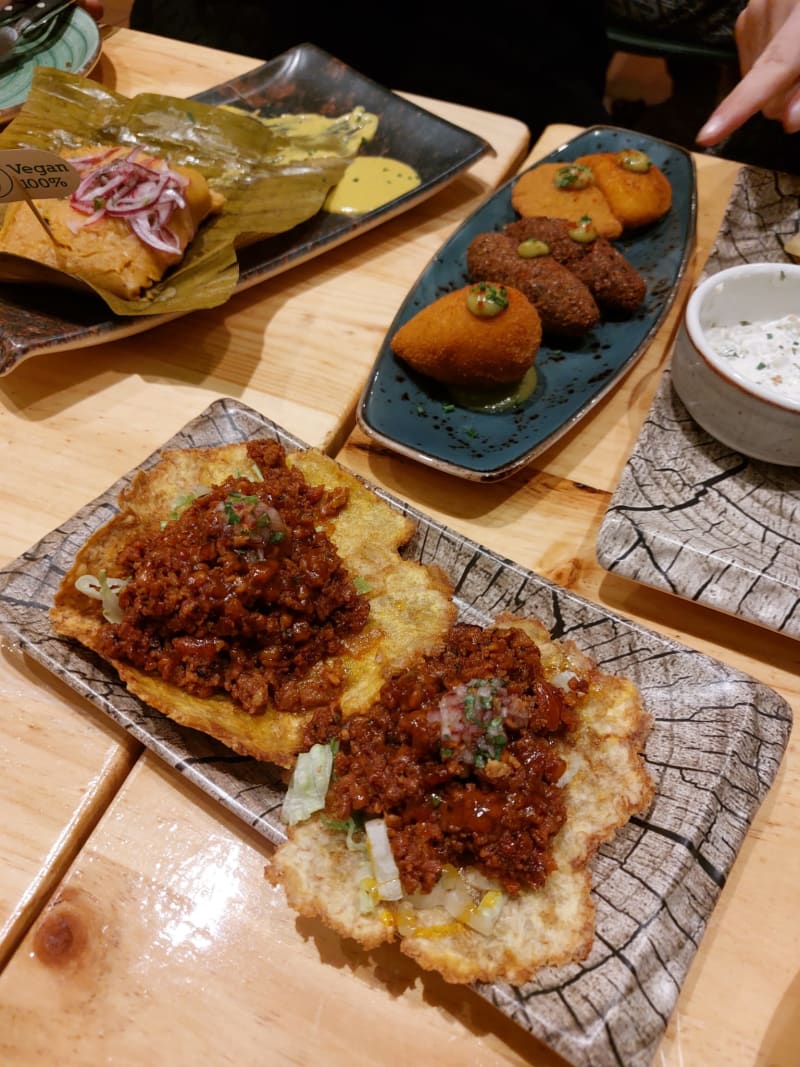 Tapas - Samambahia Street Food, Barcelona