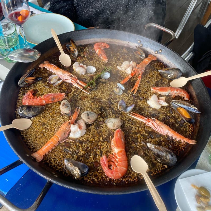 Restaurante Xiringuito Escribà en Barcelona Menú 2023, opiniones