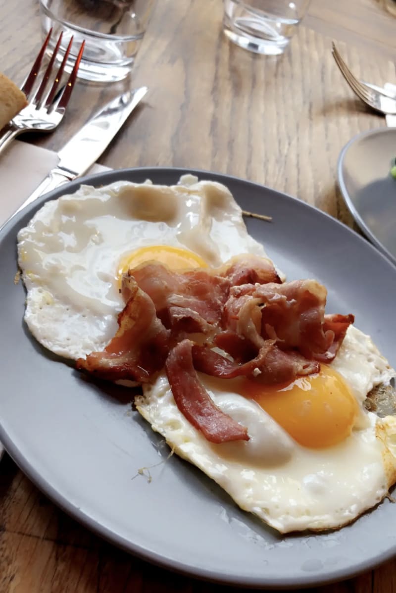 Oeuf au plat bacon - Le Passage Saint Honoré, Paris