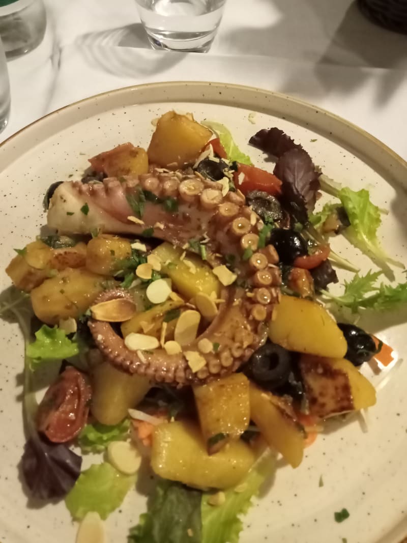 La Grande Mela a Cella Menu, prezzi, immagini, recensioni e indirizzo