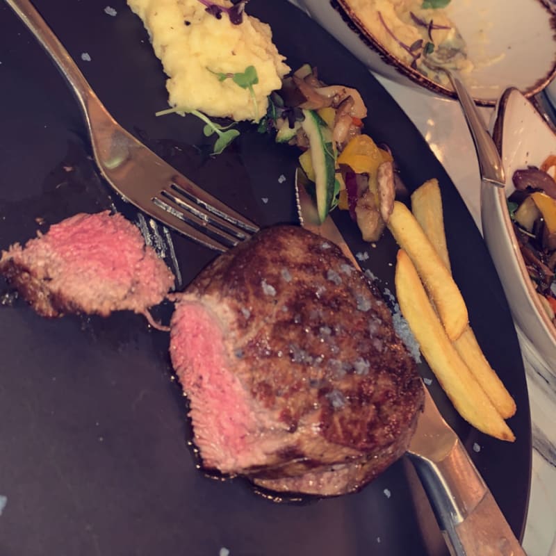 Argentinisches Rinderfilet-Steak - Steax am Heumarkt, Wien