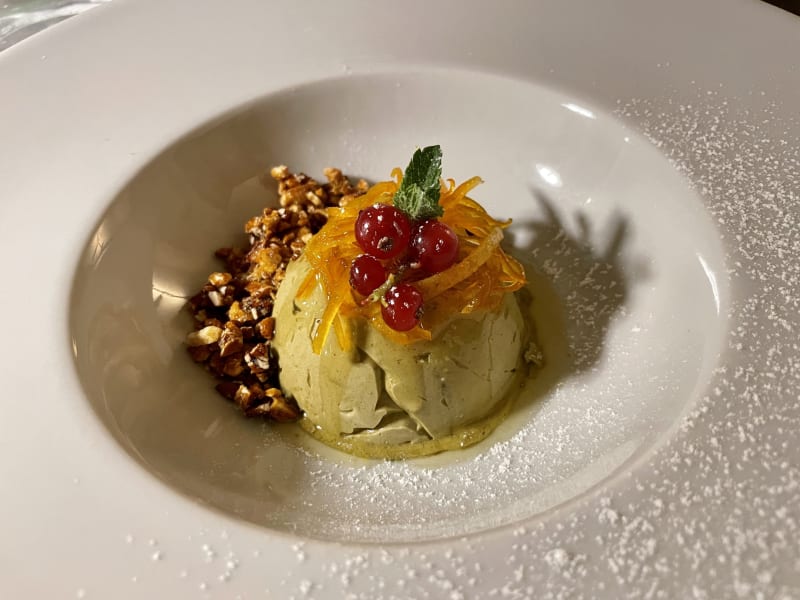 Semifreddo al pistacchio, croccantino, scorzetta di arancia caramellata - Matermatuta, Rome