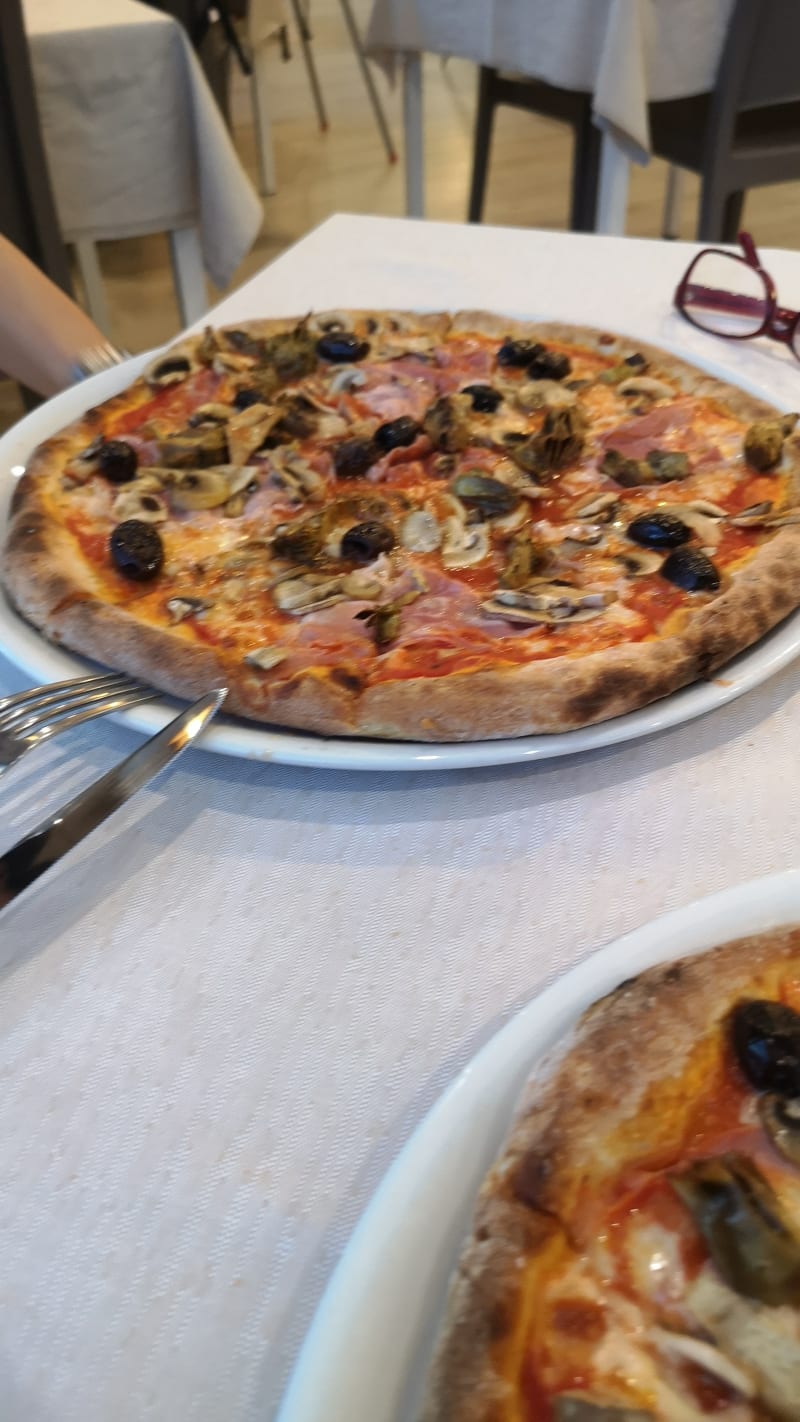 Tempora Pizzeria Gourmetteria