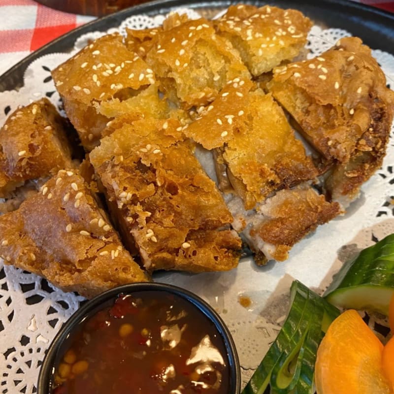 Canard frites avec taros  - Mongkok, Paris