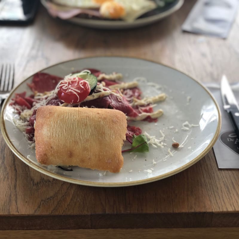 Carpaccio met truffel mayonaise, heerlijk! - De Appel lunch, diner, uitgaan, Hengelo