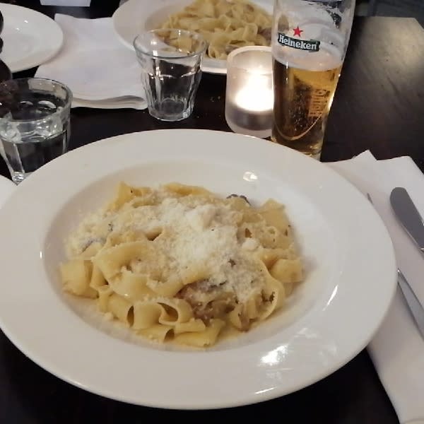 Ottima cucina unico locale con acqua gratis - Spaghettata, Rotterdam