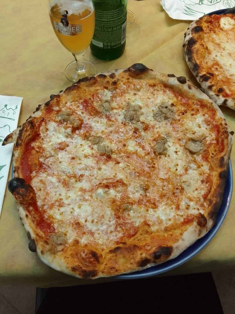 Queen's Pub Gioia Pizzeria, Gioia Del Colle