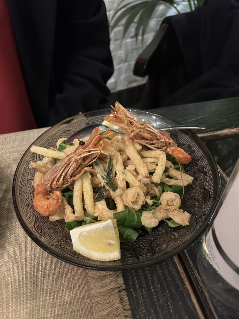 Le Fish, Rome