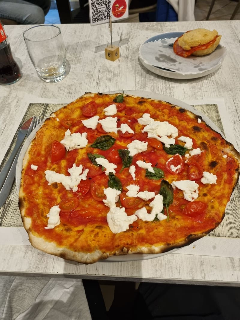 Pizzeria Gallo Matto, Rome