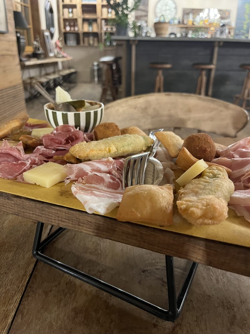 Antipasto pietracavalla (min 2 pax) - Locanda PietraCavalla