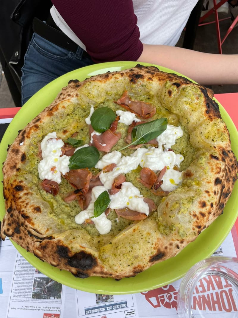 Johnny Take Uè – Pizzeria d'Eccellenza Napoletana, Milan