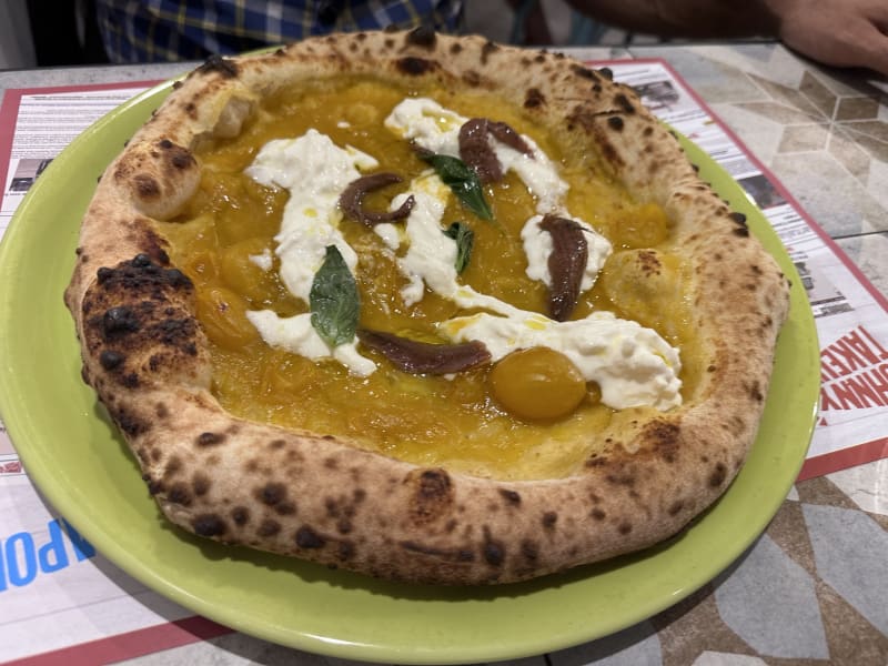 Johnny Take Uè – Pizzeria d'Eccellenza Napoletana, Milan