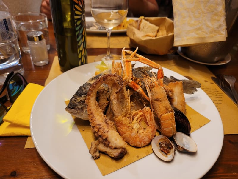 Osteria Pandemonio, Genoa