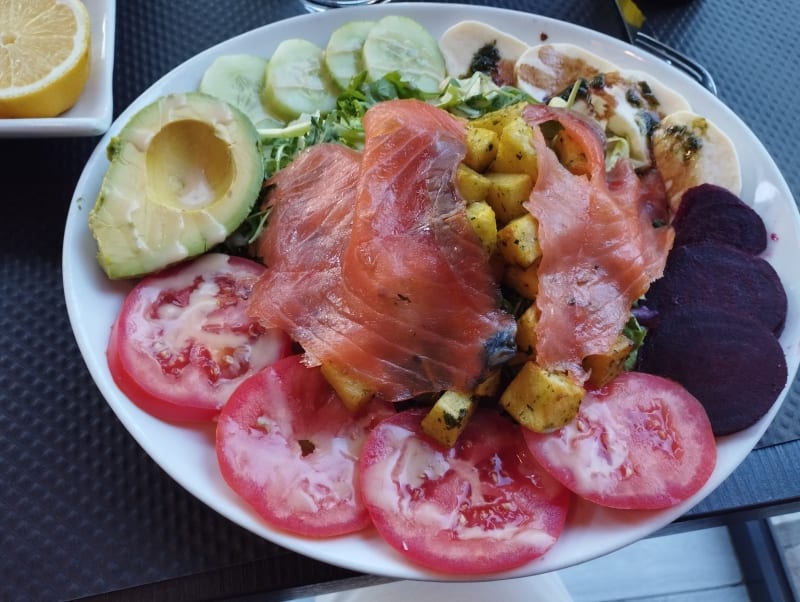 Salade norvégienne très bonne! - San Giovanni, Courbevoie