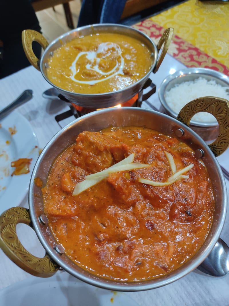 Caril de Camarão e Frango Com Especiarias - Everest Curry & Sekuwa Corner, Lisbon