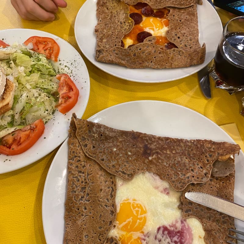 Galettes - Aux Ducs de Bourgogne, Paris