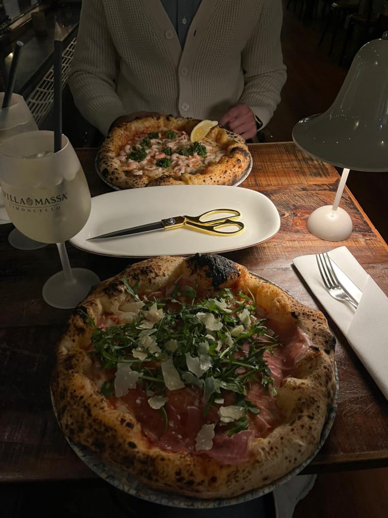 450 Gradi 450 Gradi i Lidingö - Restaurangens meny, öppettider, bokning ...