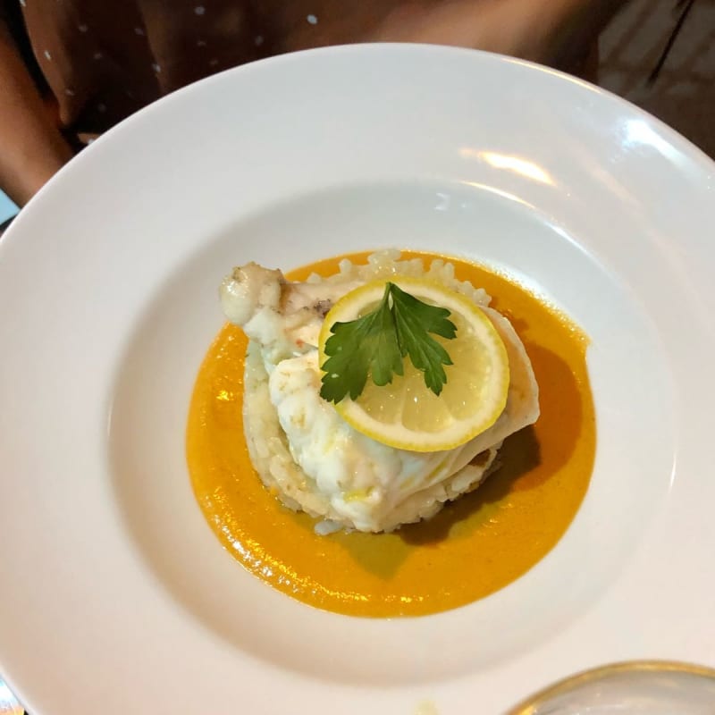 Lotte sauce chorizo risotto aux girolles - Le Passé Composé, Montpellier