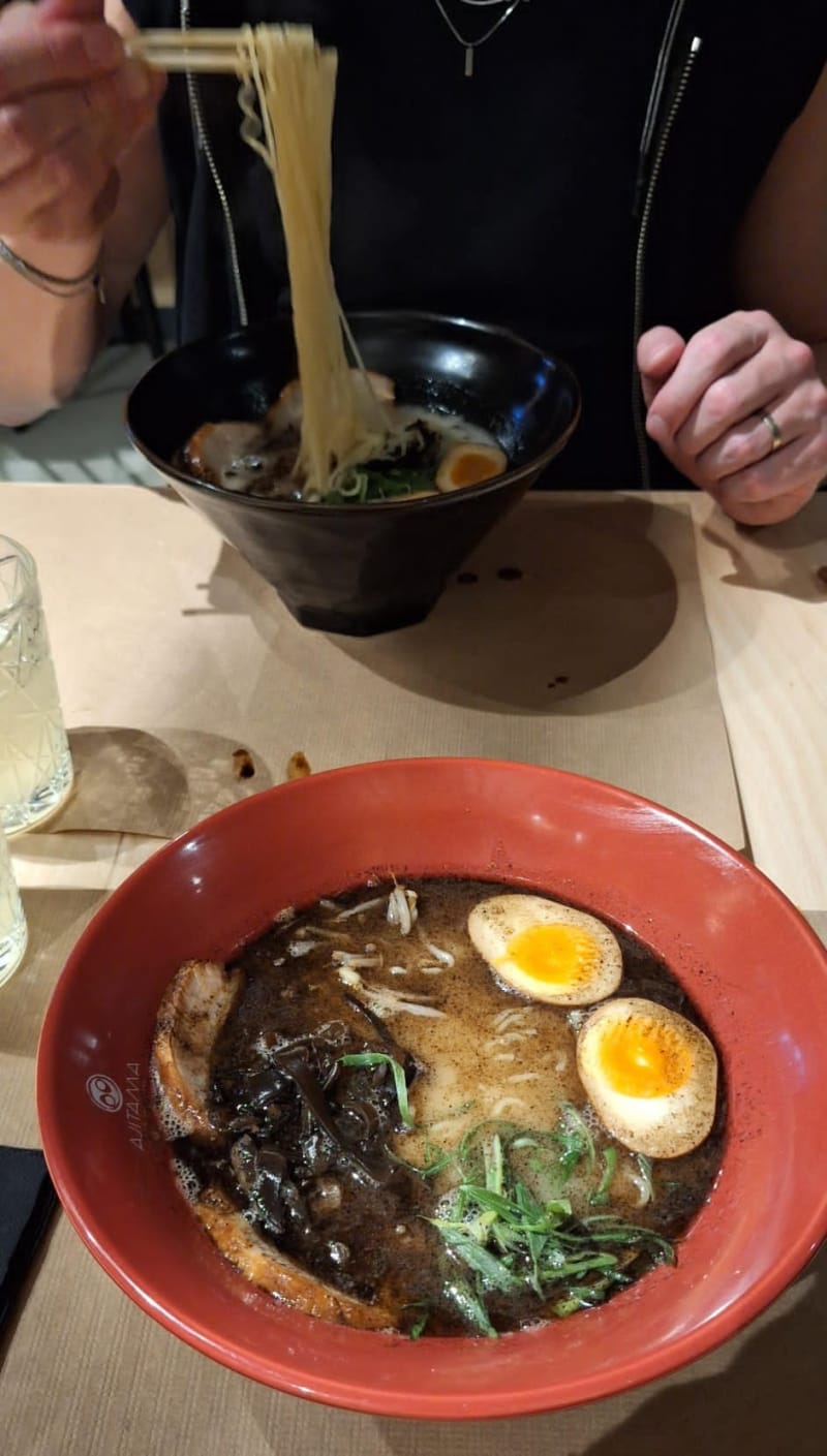 Ajitama Ramen Bistro - Alecrim, Lisbon