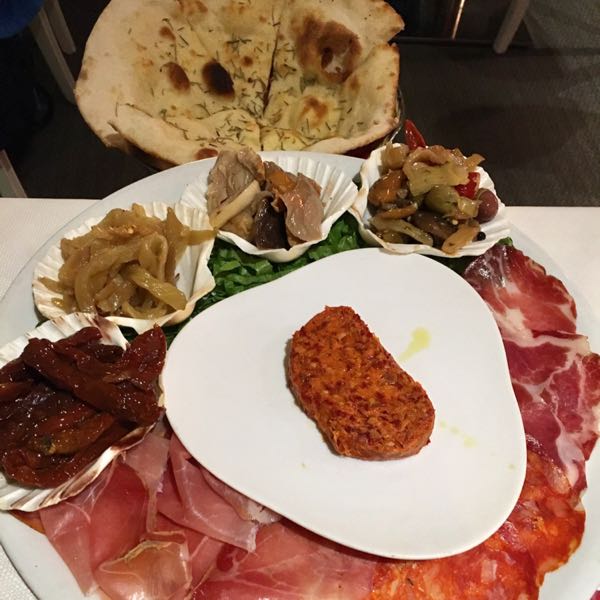 Antipasto misto terra - Rosso Tiziano, Rome