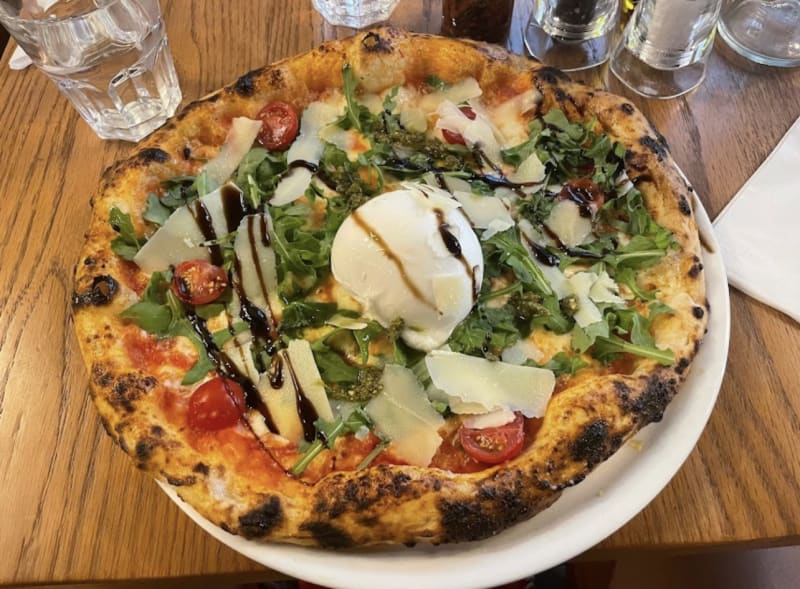 Pizza Burrata - Love Pizza Ivry, Ivry-sur-Seine