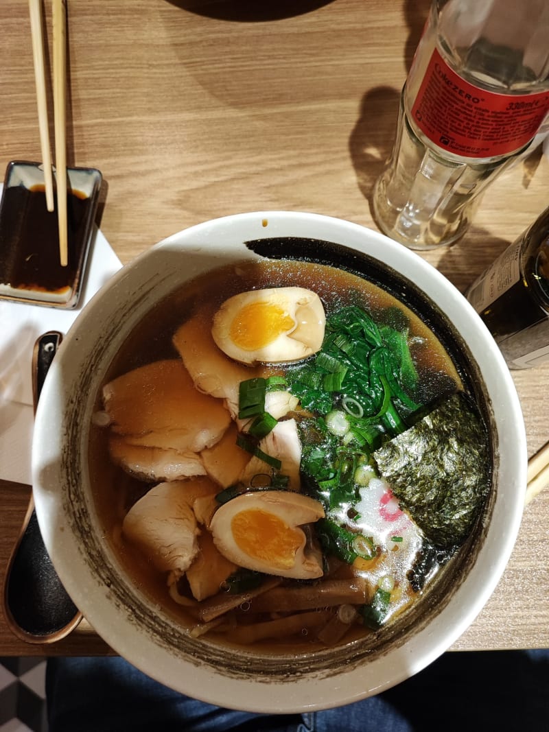 Suguru Ramen, Paris