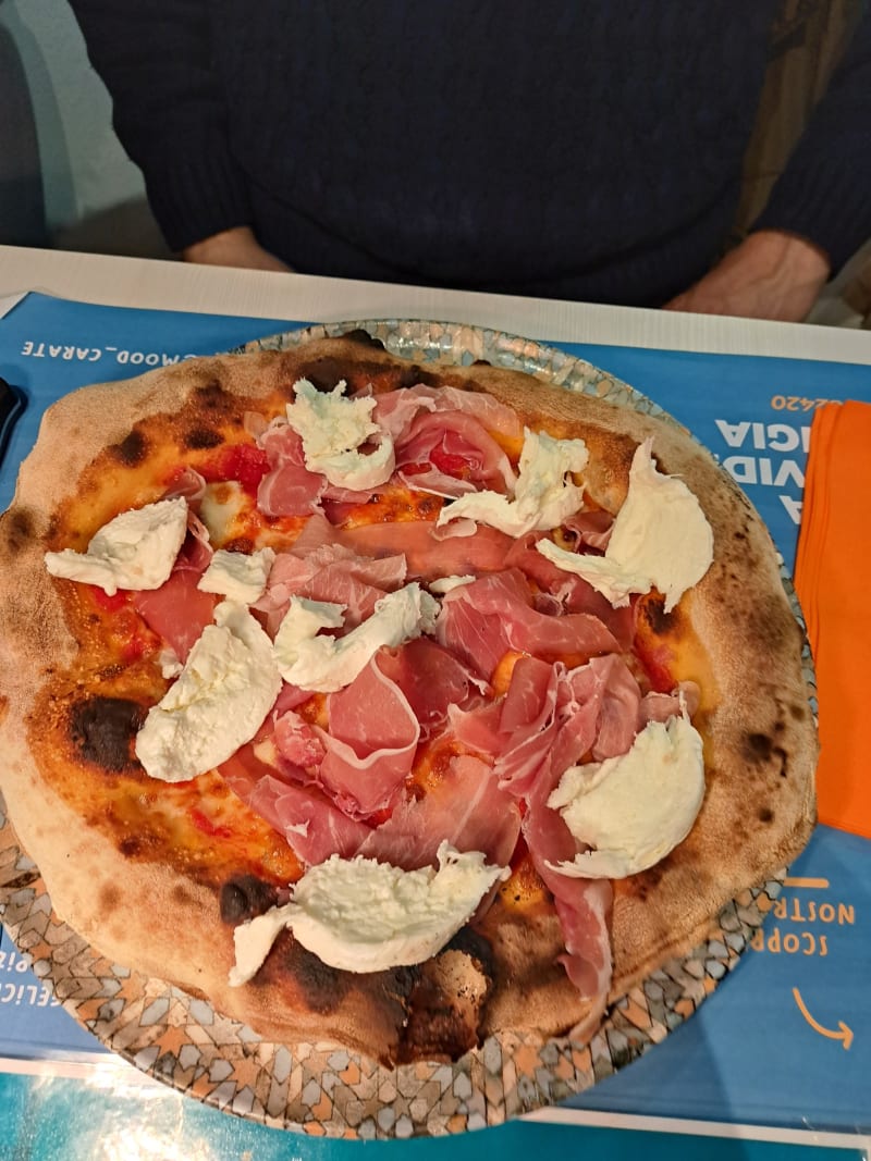 Mood Pizza e Mare in Carate Brianza Restaurant Reviews, Menu and