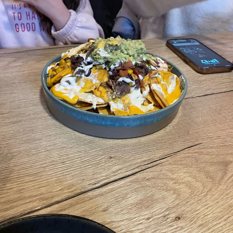 Nacho - The Wings Paradise, The Hague