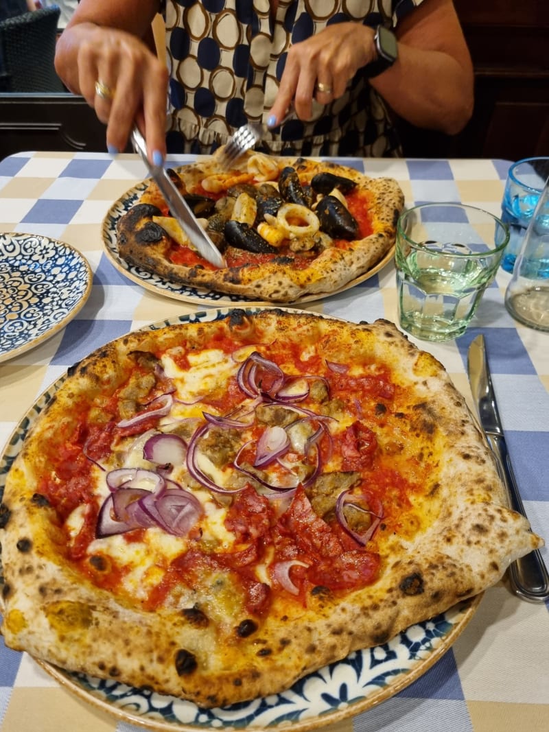 Pizzeria Tradizionale (Naviglio-Darsena), Milan