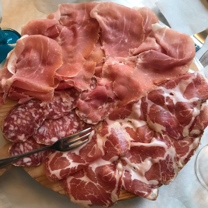 Tagliere di salumi misti - Le Verdi Cantine