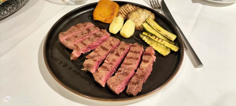 Tagliata di Angus Irlandese con Verdure Grigliate - Il convivio del Miramare, Rapallo