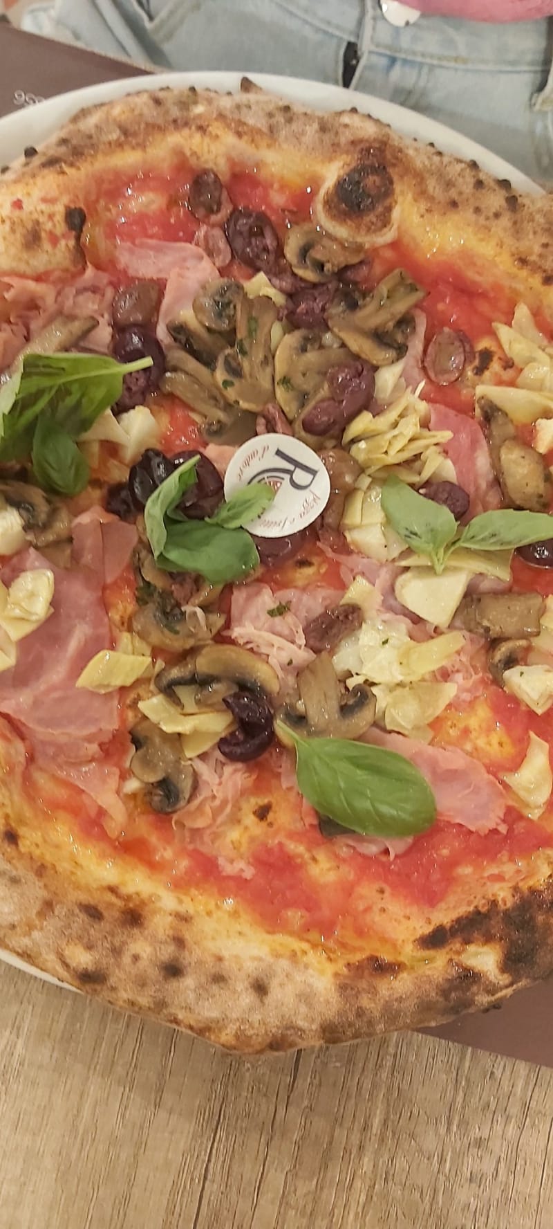 I Resilienti pizza e fritti d'autore, Avellino