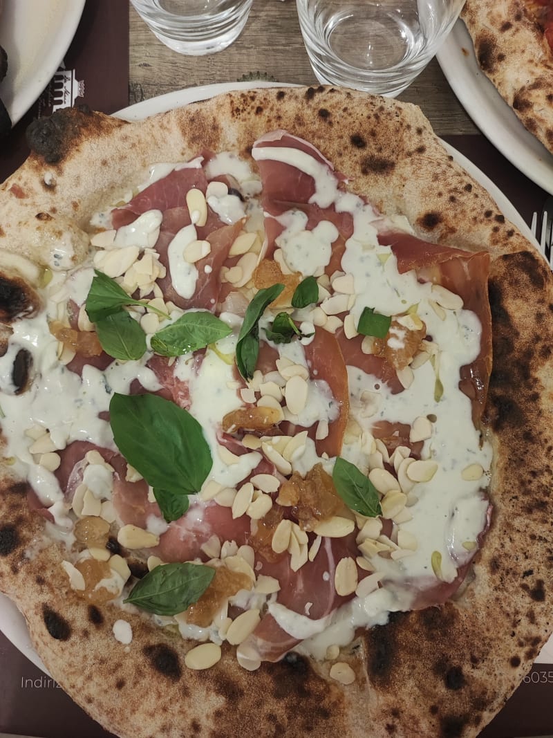 I Resilienti pizza e fritti d'autore, Avellino